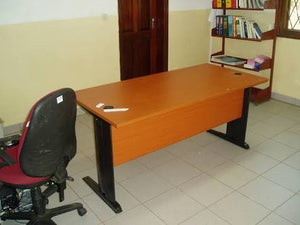 executive manager office desk 4ft